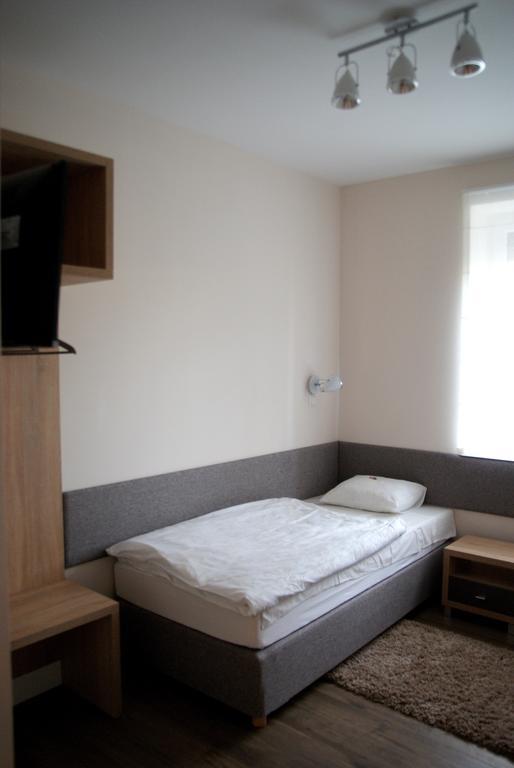Willa Wiosna Września Quarto foto